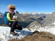 72 In vetta al Benfit (o Timogno) 2172 m) vista verso i Giganti 